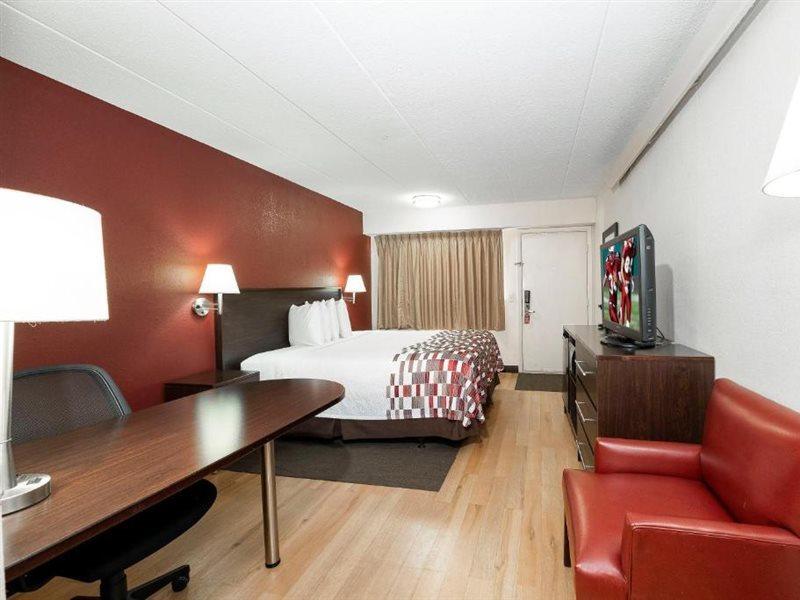 Travelodge By Wyndham Πεόρια Εξωτερικό φωτογραφία