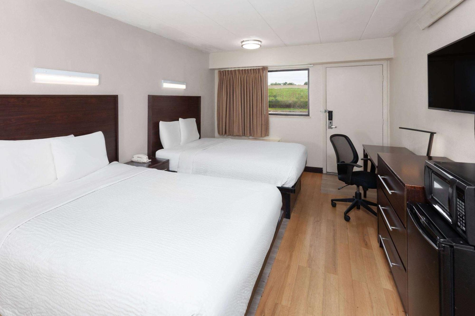 Travelodge By Wyndham Πεόρια Εξωτερικό φωτογραφία