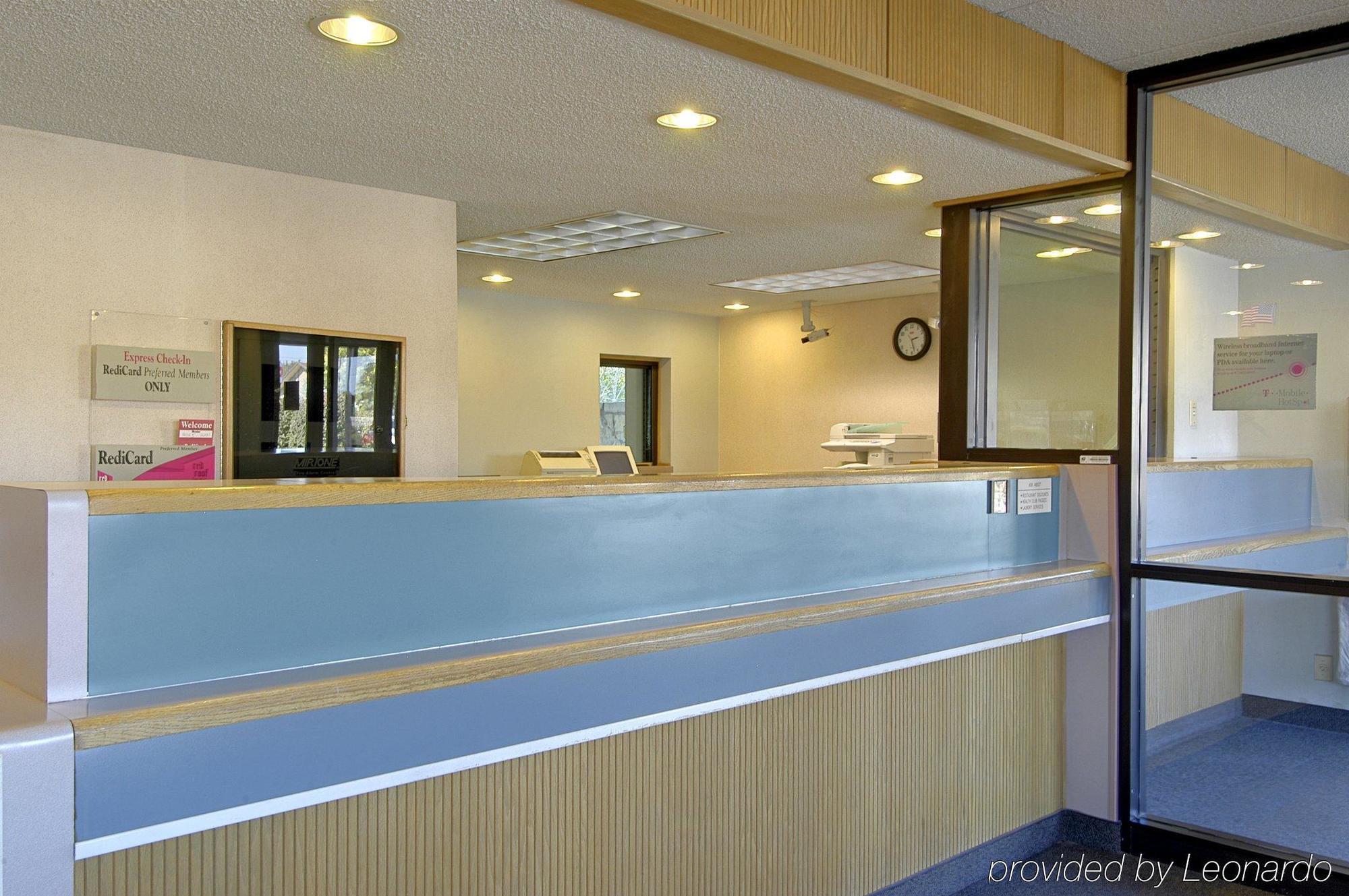 Travelodge By Wyndham Πεόρια Εσωτερικό φωτογραφία